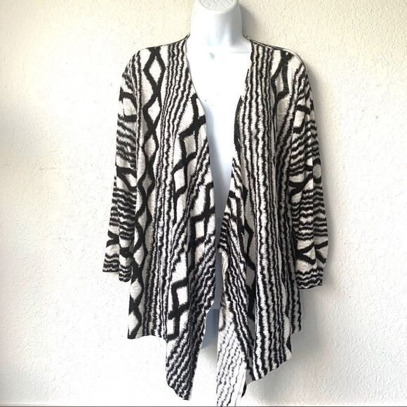 CHICOS PERFECT COTTON BLEND SUMMER AZTEC WRAP - Picture 1 of 8